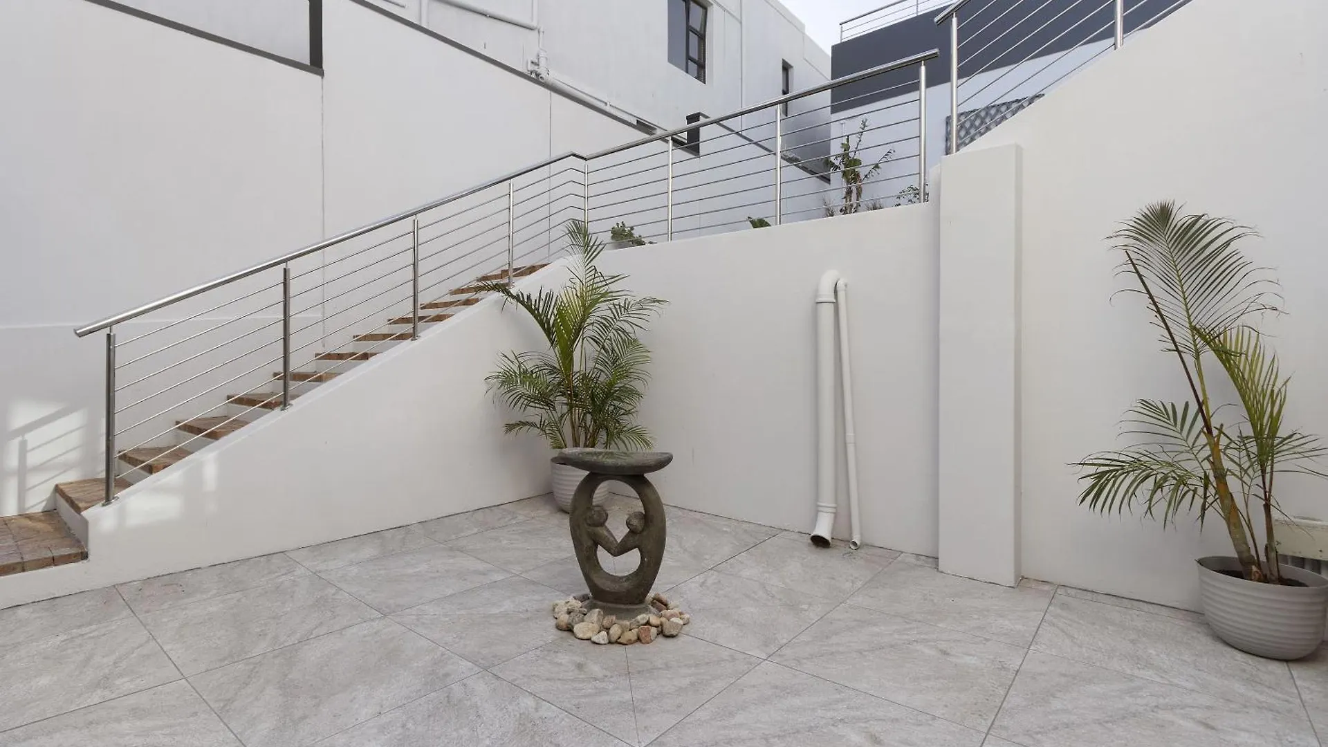 Villa Endless Summer Beach House By Host Agents Bloubergstrand