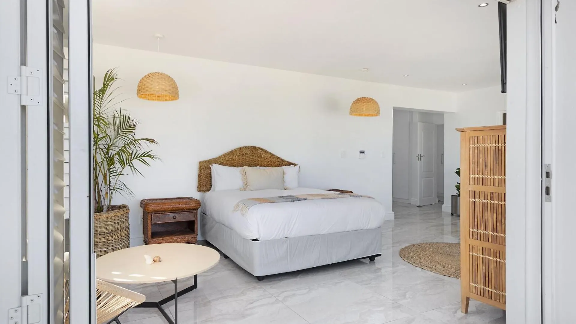 Endless Summer Beach House By Host Agents Bloubergstrand