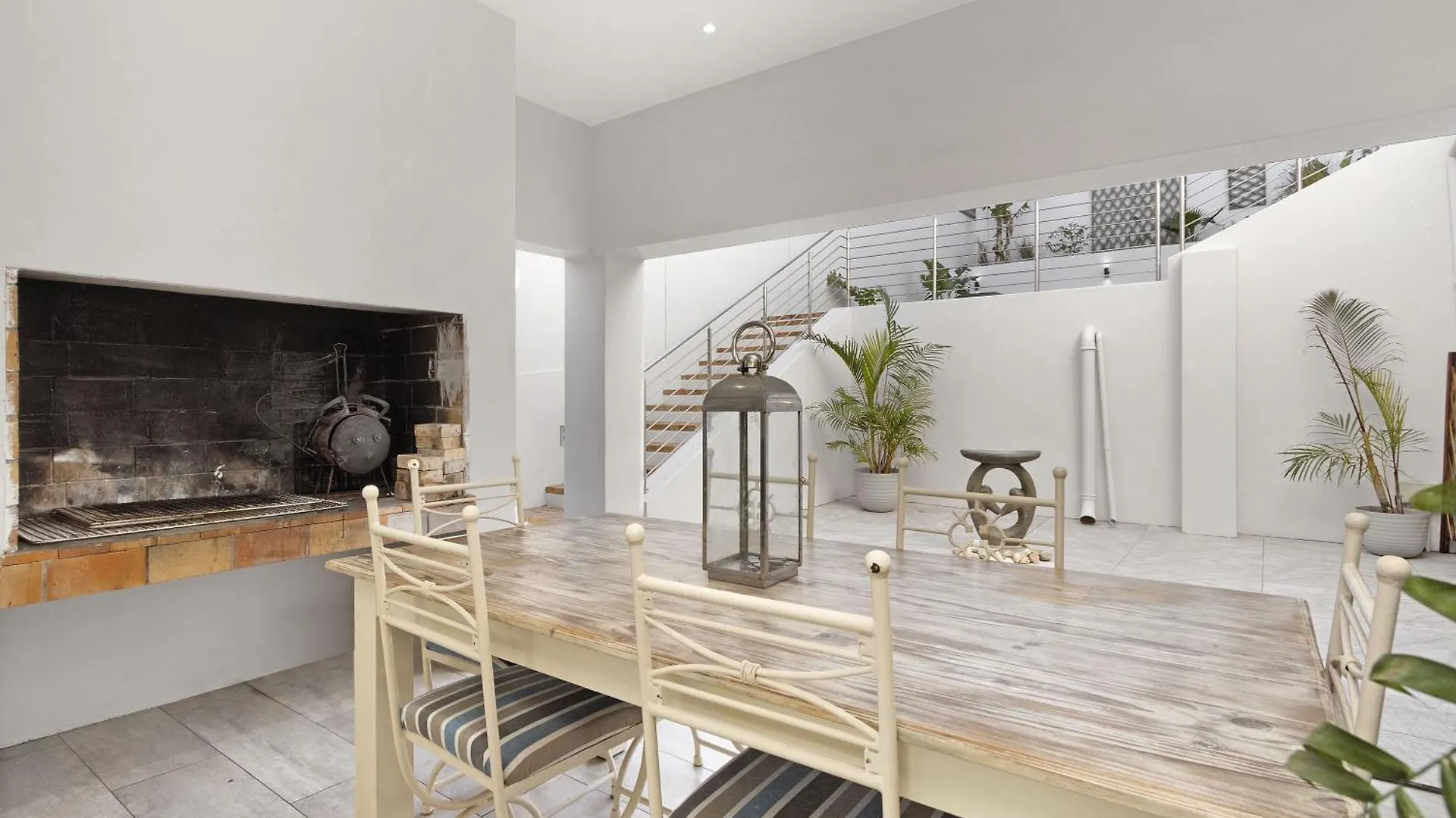 Endless Summer Beach House By Host Agents Bloubergstrand