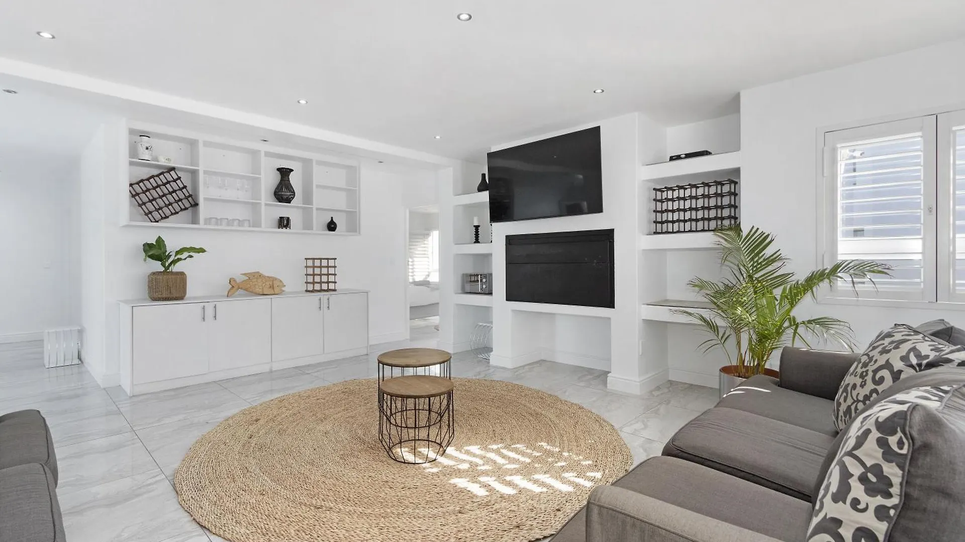 Endless Summer Beach House By Host Agents Bloubergstrand Villa