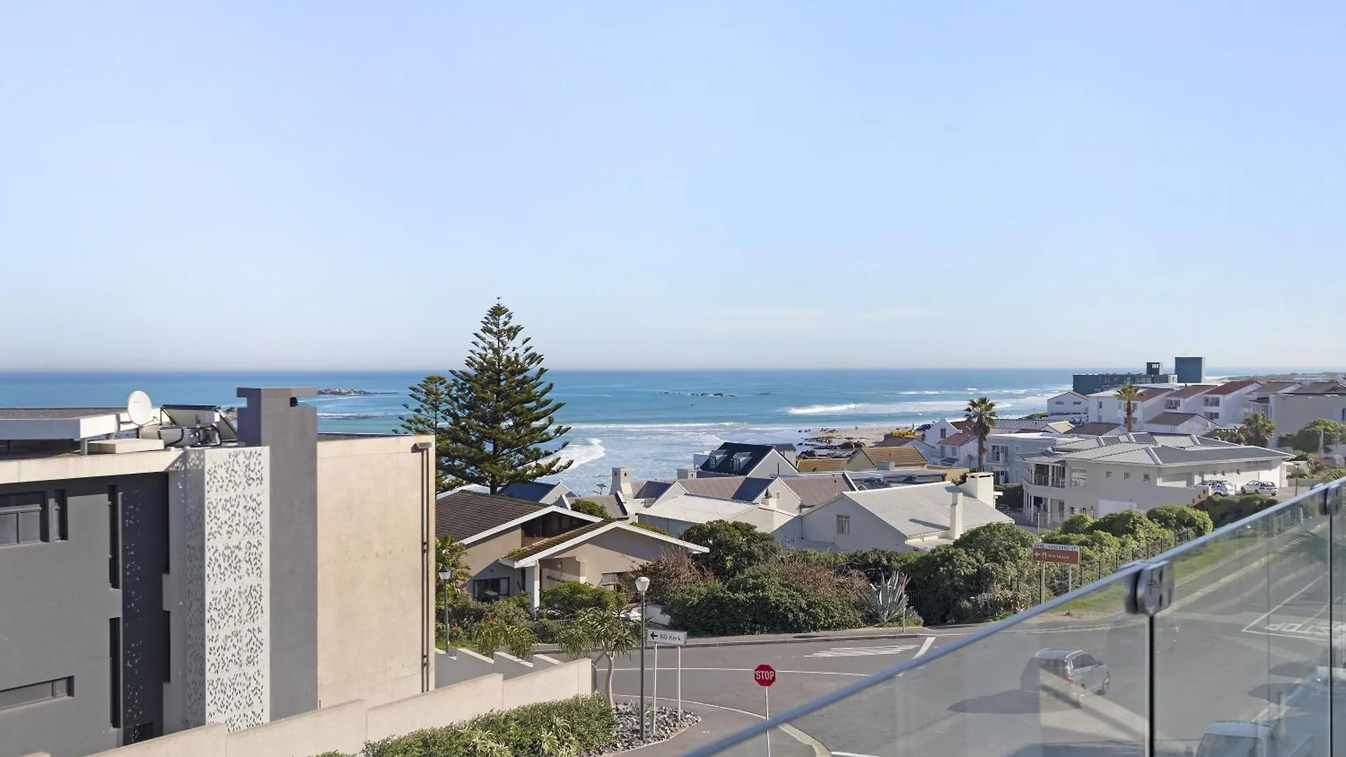 Endless Summer Beach House By Host Agents Bloubergstrand