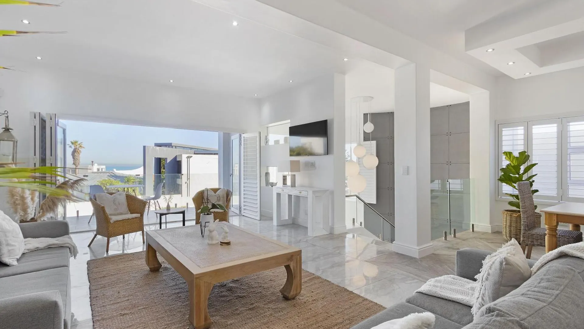 Endless Summer Beach House By Host Agents Bloubergstrand 0*,